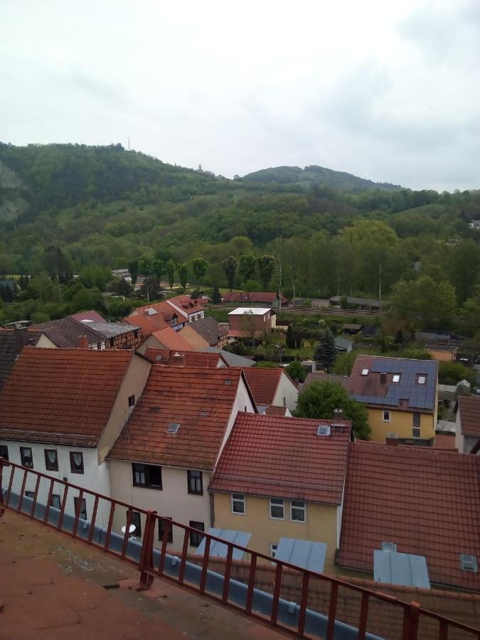 Kleine Ferienwohnung Am Kahlaer Markt Kahla  Exterior foto